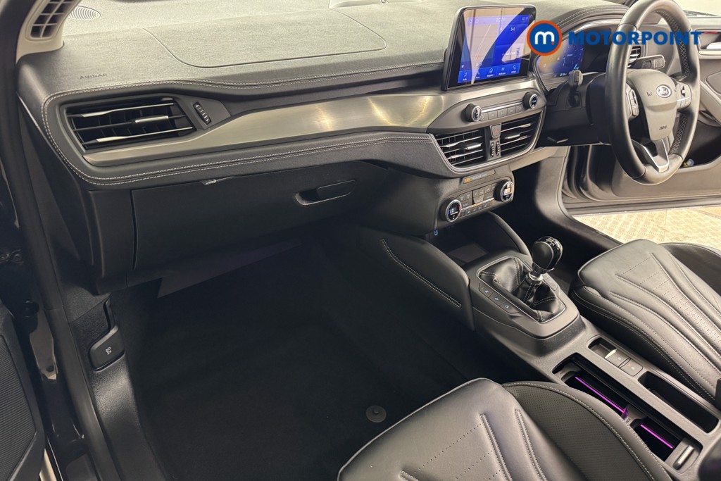 Ford Focus Active X Vignale Edition Manual Petrol-Electric Hybrid Hatchback - Stock Number (1553631) - 8th supplementary image
