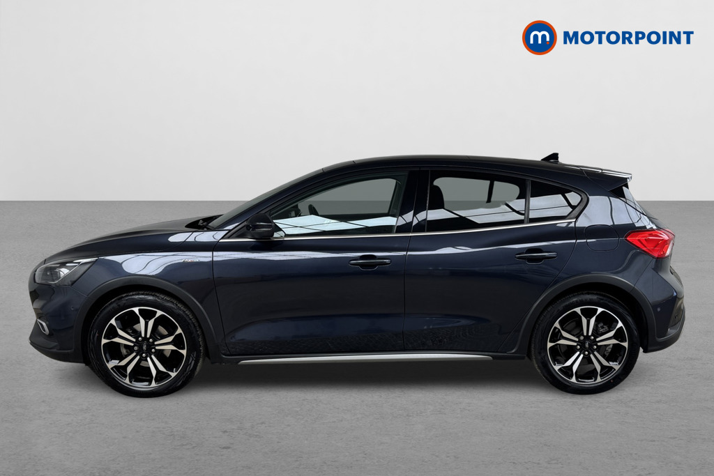 Ford Focus Active X Vignale Edition Manual Petrol-Electric Hybrid Hatchback - Stock Number (1553631) - Passenger side