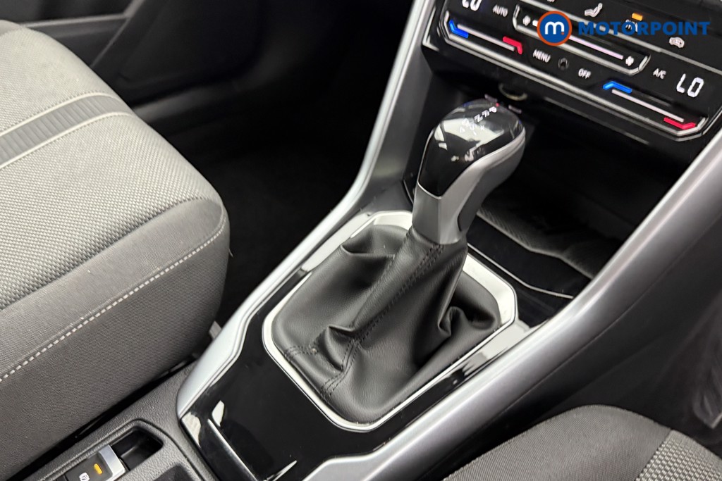 Volkswagen T-Roc Life Automatic Petrol SUV - Stock Number (1554167) - 13th supplementary image