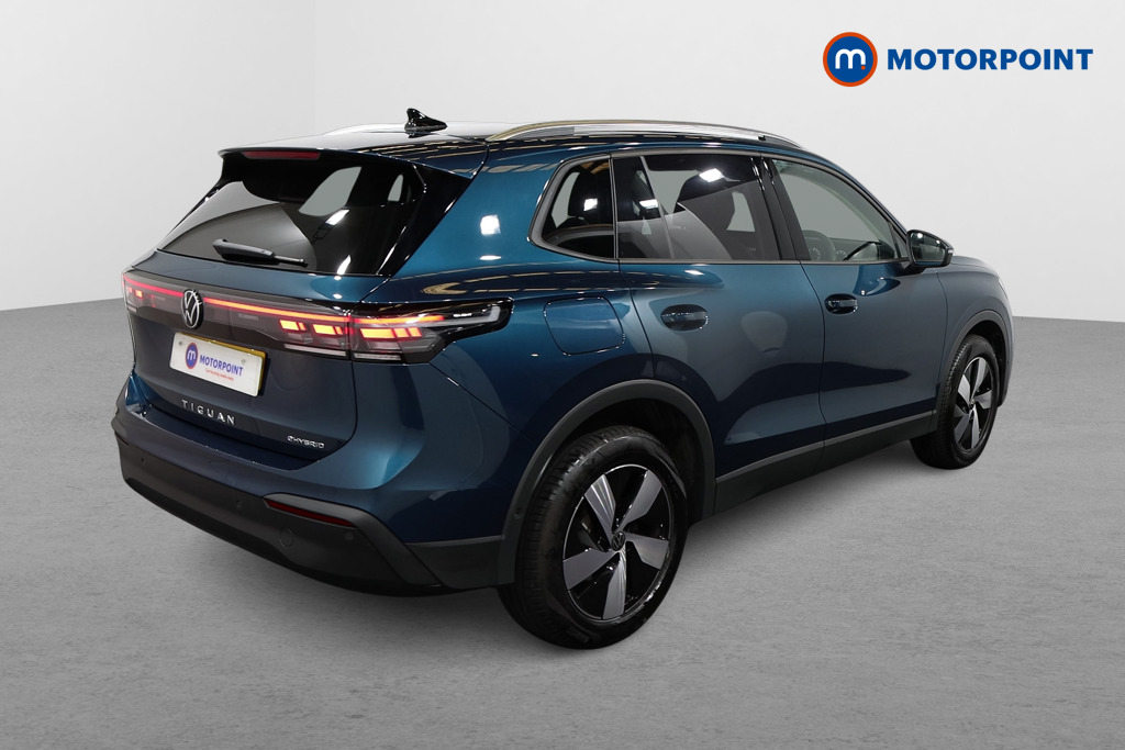 Volkswagen Tiguan Match Automatic Petrol Plug-In Hybrid SUV - Stock Number (1554172) - Drivers side rear corner