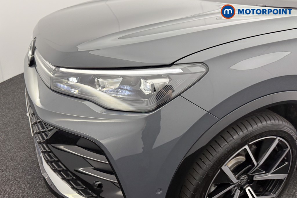 Volkswagen Tiguan R-Line Automatic Petrol Plug-In Hybrid SUV - Stock Number (1554173) - 29th supplementary image