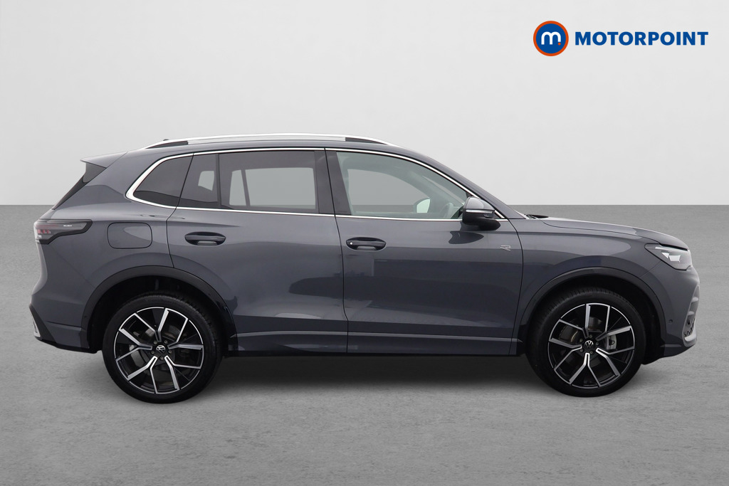 Volkswagen Tiguan R-Line Automatic Petrol Plug-In Hybrid SUV - Stock Number (1554173) - Drivers side
