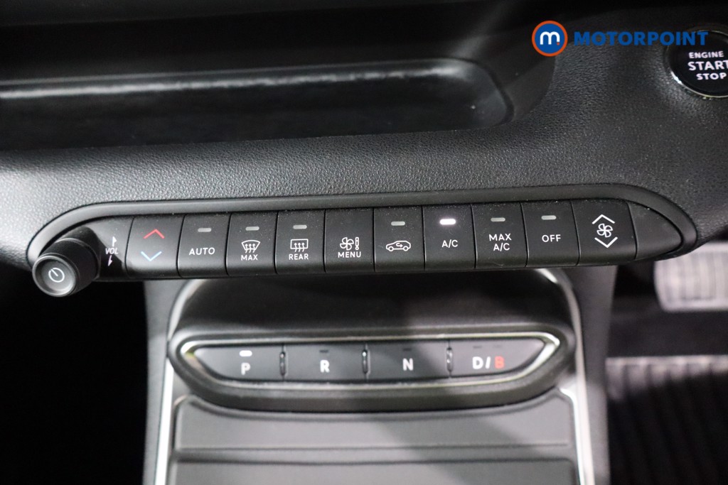 Jeep Avenger Summit Automatic Electric SUV - Stock Number (1554190) - 16th supplementary image