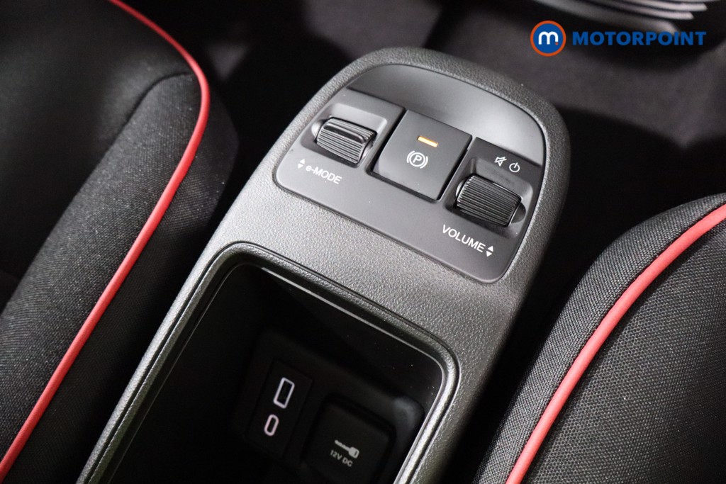 Fiat 500 RED Automatic Electric Hatchback - Stock Number (1554194) - 17th supplementary image