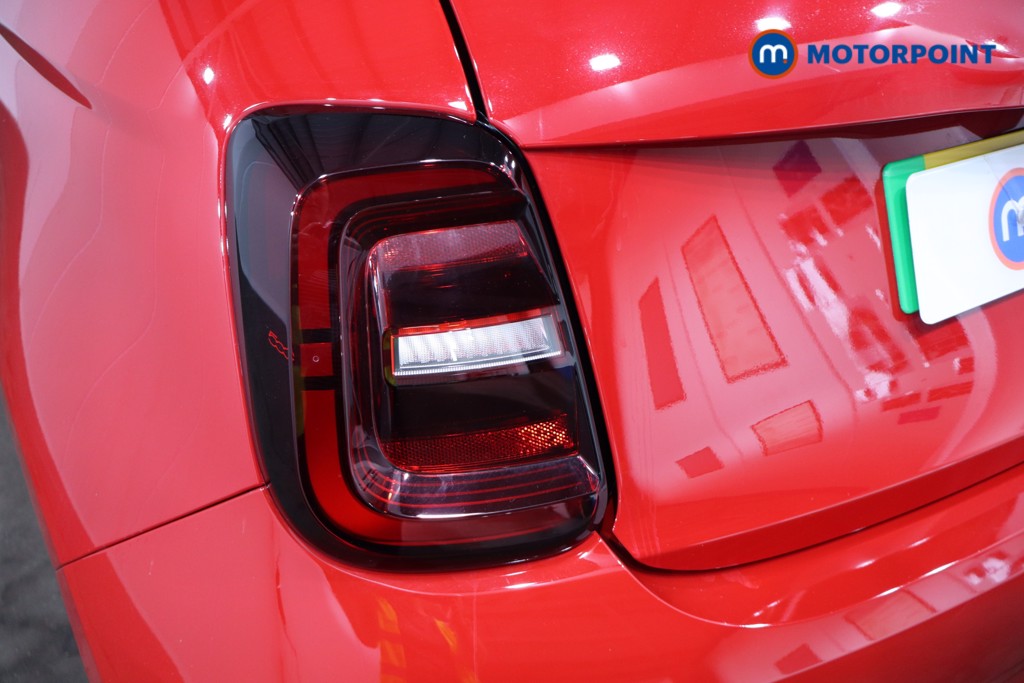 Fiat 500 RED Automatic Electric Hatchback - Stock Number (1554194) - 22nd supplementary image