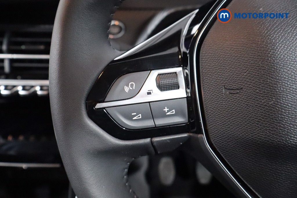 Peugeot 208 Allure Manual Petrol Hatchback - Stock Number (1554268) - 7th supplementary image