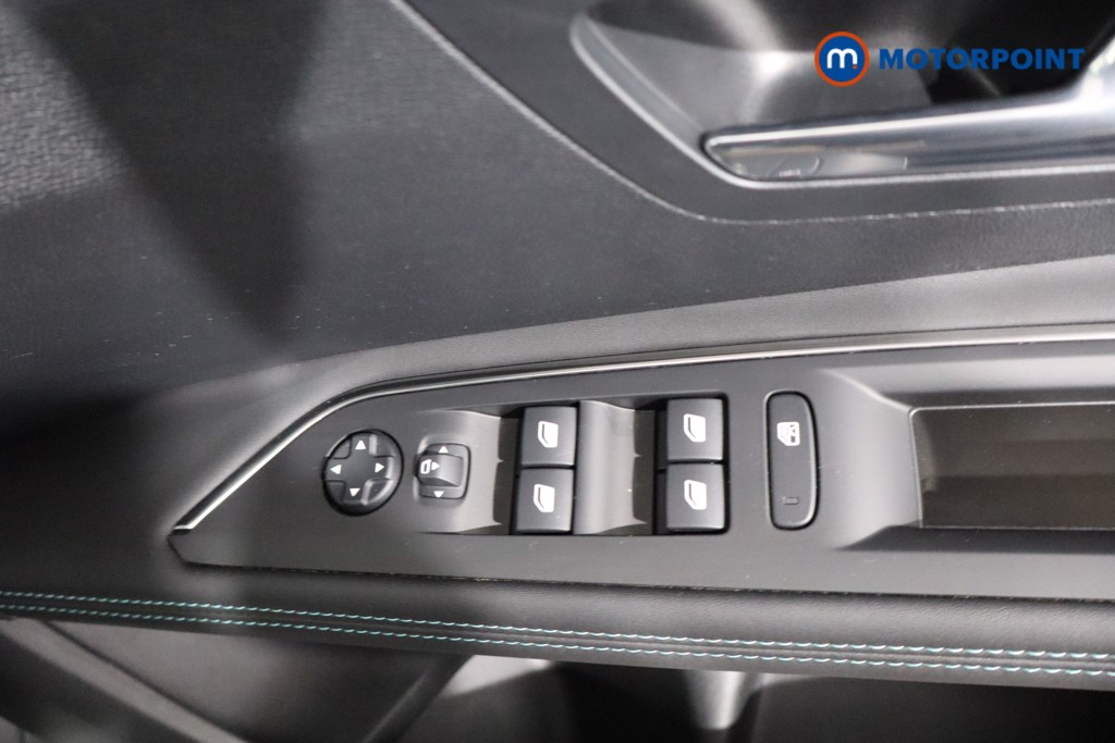 Peugeot 3008 Allure Automatic Petrol SUV - Stock Number (1554269) - 17th supplementary image