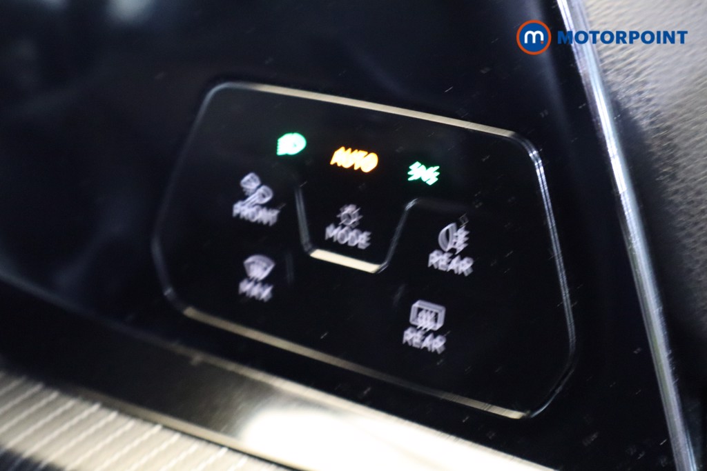 Volkswagen Golf R Automatic Petrol Hatchback - Stock Number (1554420) - 5th supplementary image