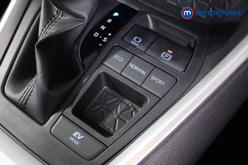 Toyota Rav4 Dynamic Automatic Petrol-Electric Hybrid SUV - Stock Number (1552849) - 18th supplementary image