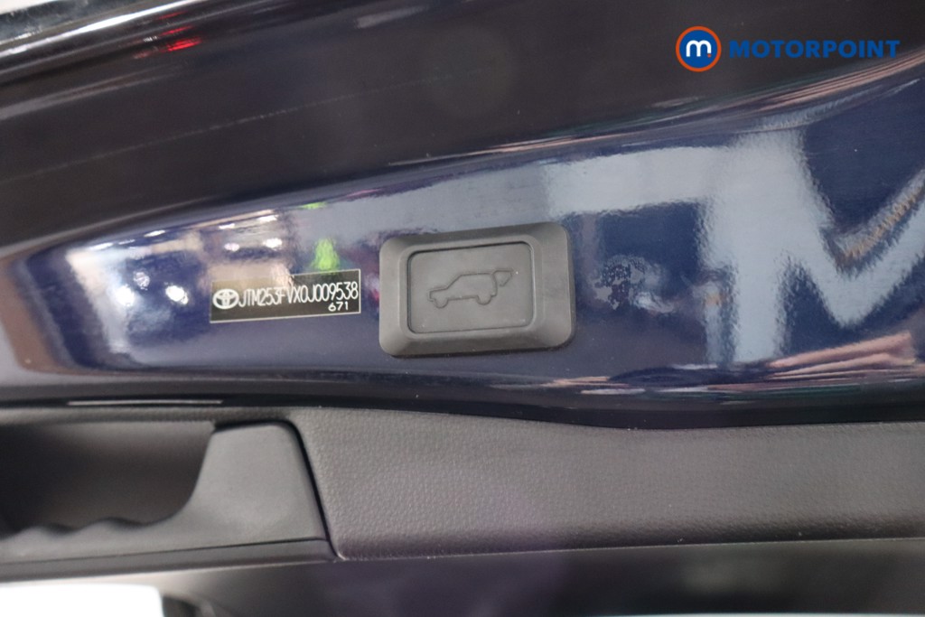 Toyota Rav4 Dynamic Automatic Petrol-Electric Hybrid SUV - Stock Number (1552849) - 29th supplementary image