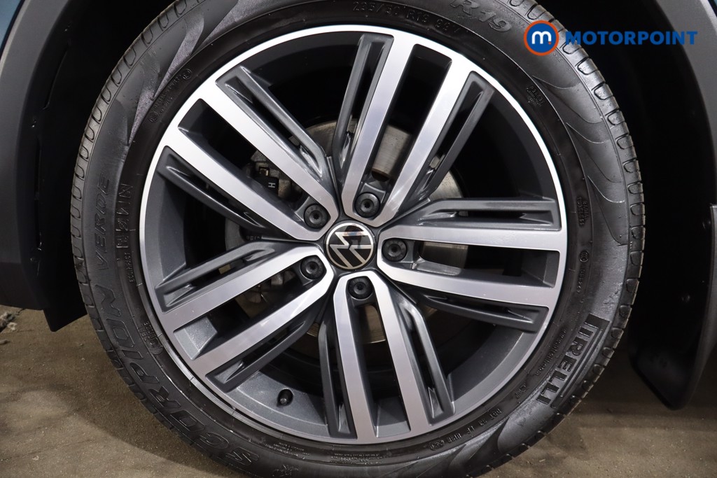 Volkswagen Tiguan Elegance Automatic Petrol SUV - Stock Number (1552860) - 12th supplementary image