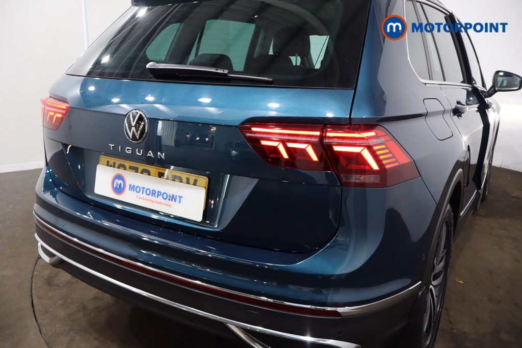 Volkswagen Tiguan Elegance Automatic Petrol SUV - Stock Number (1552860) - 29th supplementary image