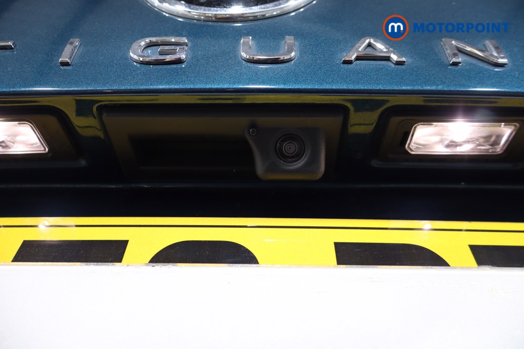 Volkswagen Tiguan Elegance Automatic Petrol SUV - Stock Number (1552860) - 30th supplementary image