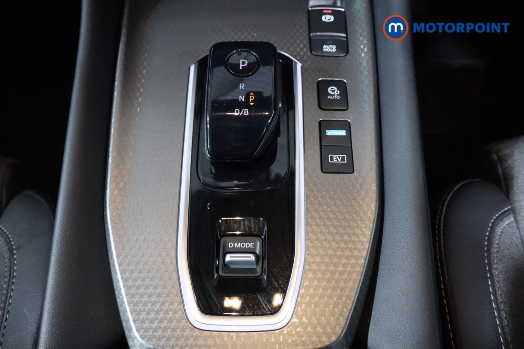 Nissan Qashqai N-Connecta Automatic Petrol-Electric Hybrid SUV - Stock Number (1554659) - 21st supplementary image