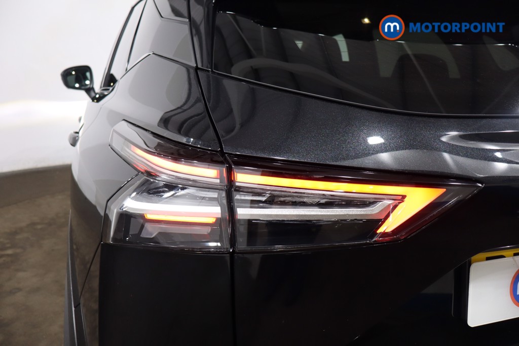 Nissan Qashqai N-Connecta Automatic Petrol-Electric Hybrid SUV - Stock Number (1554659) - 26th supplementary image