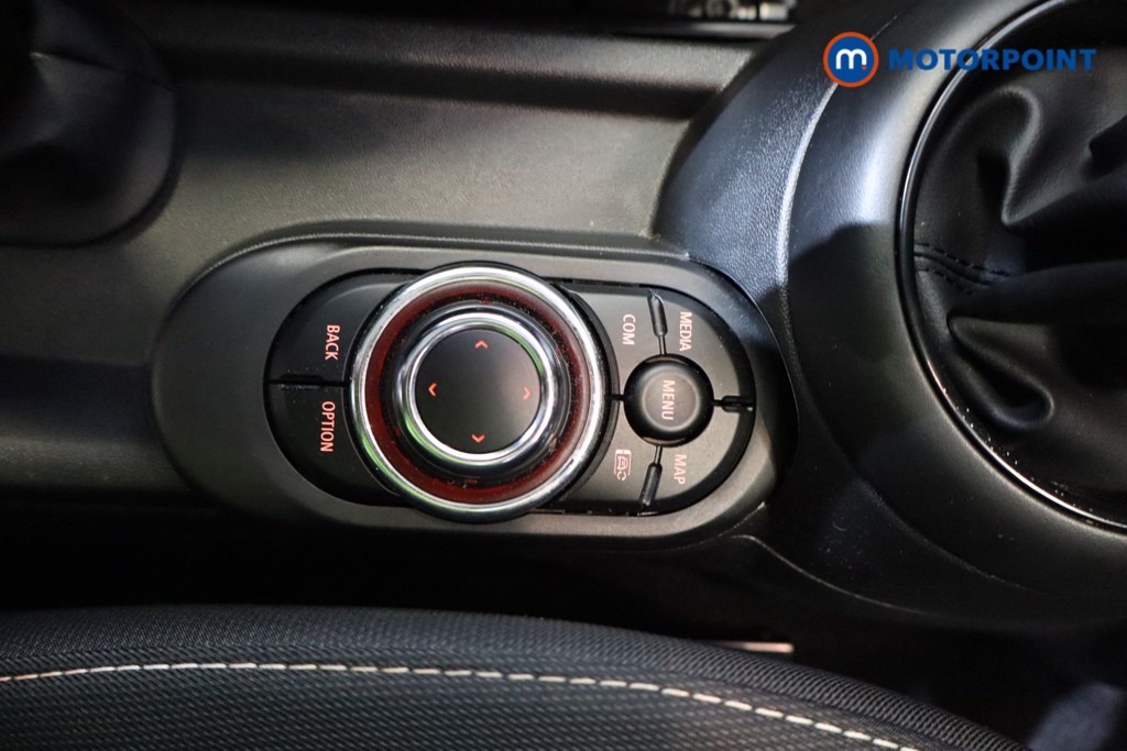 Mini Hatchback Cooper Classic Manual Petrol Hatchback - Stock Number (1549117) - 8th supplementary image