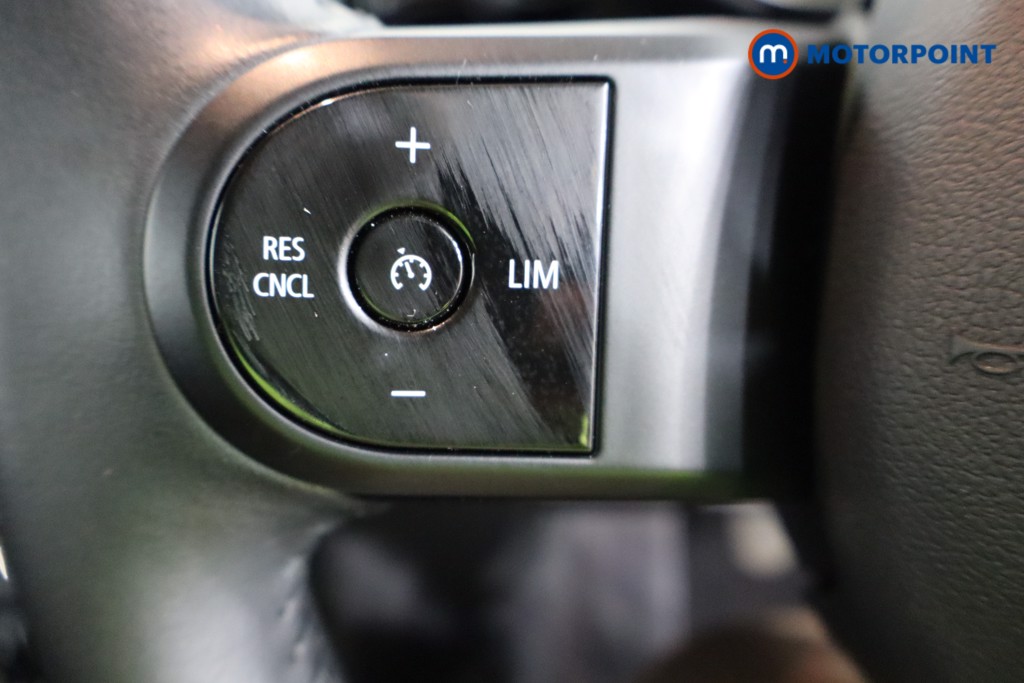 Mini Hatchback Cooper Classic Manual Petrol Hatchback - Stock Number (1549117) - 9th supplementary image
