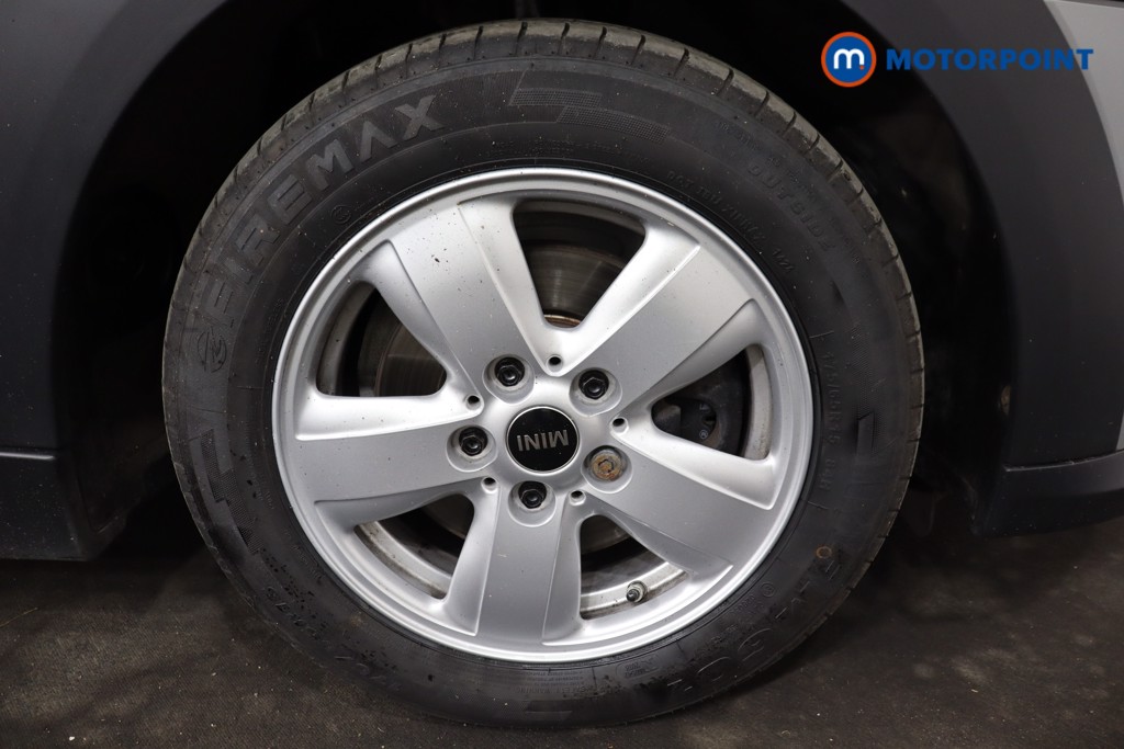 Mini Hatchback Cooper Classic Manual Petrol Hatchback - Stock Number (1549117) - 21st supplementary image