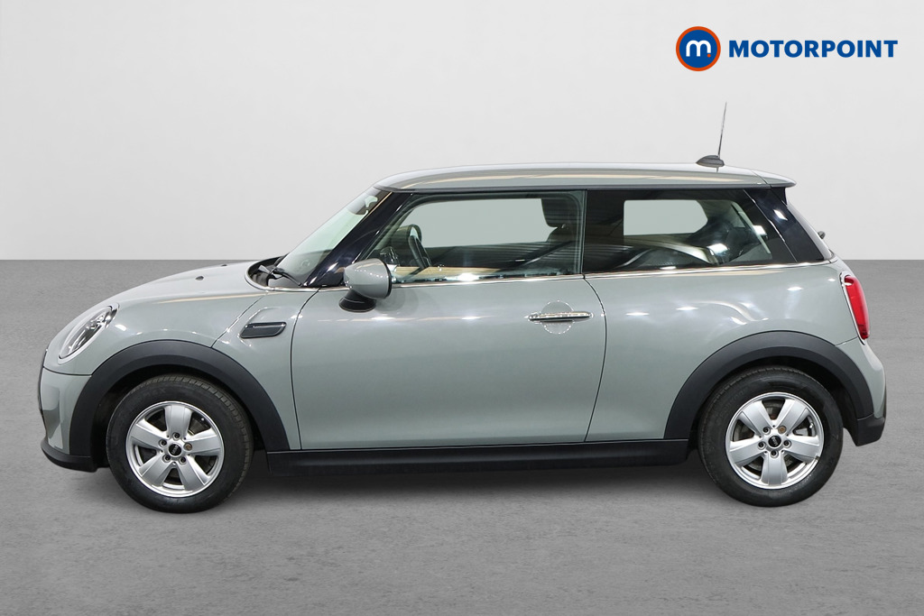 Mini Hatchback Cooper Classic Manual Petrol Hatchback - Stock Number (1549117) - Passenger side