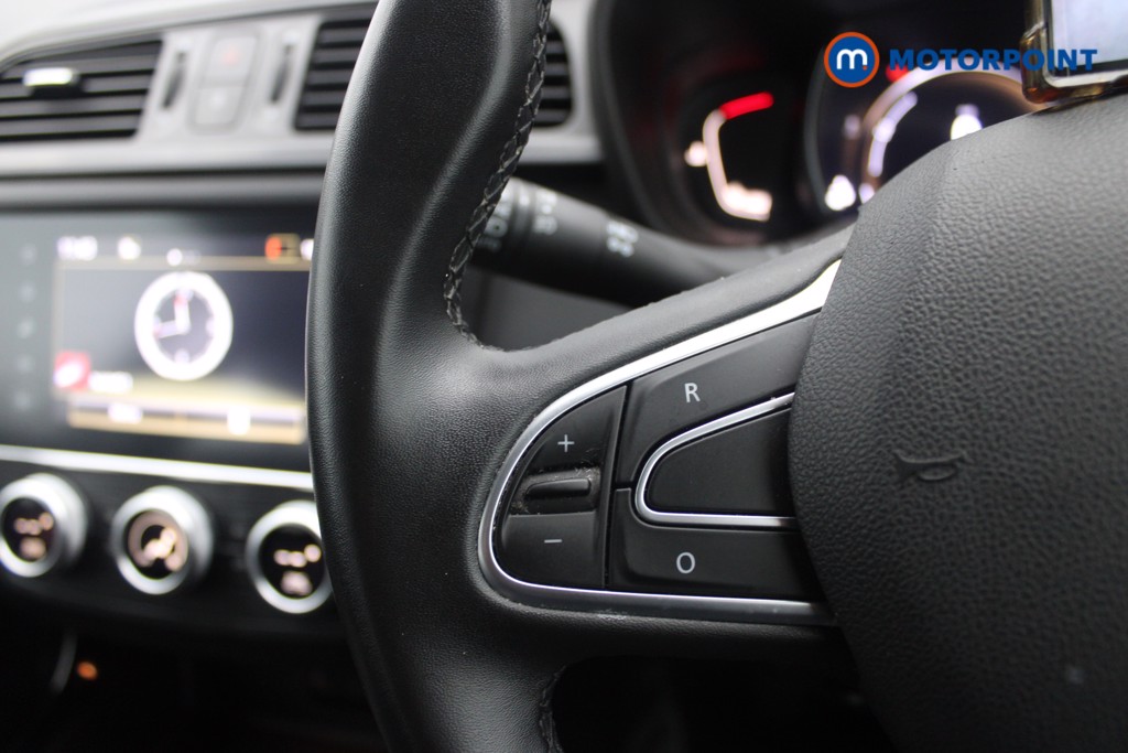 Renault Kadjar Play Manual Petrol SUV - Stock Number (1532715) - 10th supplementary image