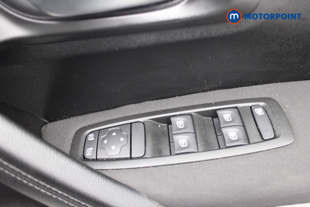 Renault Kadjar Play Manual Petrol SUV - Stock Number (1532715) - 14th supplementary image