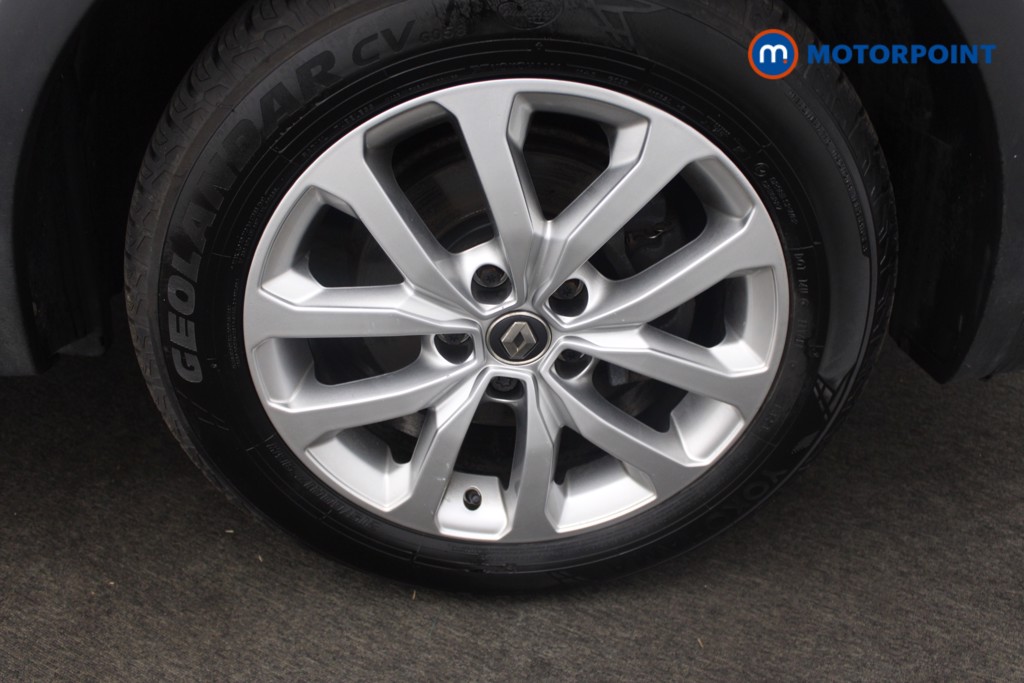 Renault Kadjar Play Manual Petrol SUV - Stock Number (1532715) - 15th supplementary image