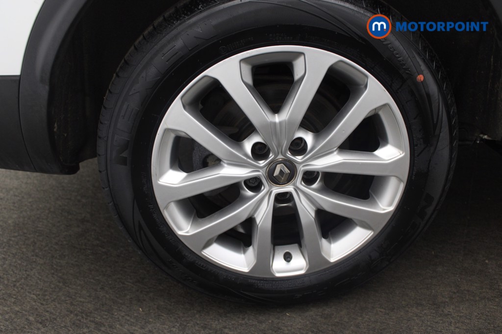 Renault Kadjar Play Manual Petrol SUV - Stock Number (1532715) - 17th supplementary image