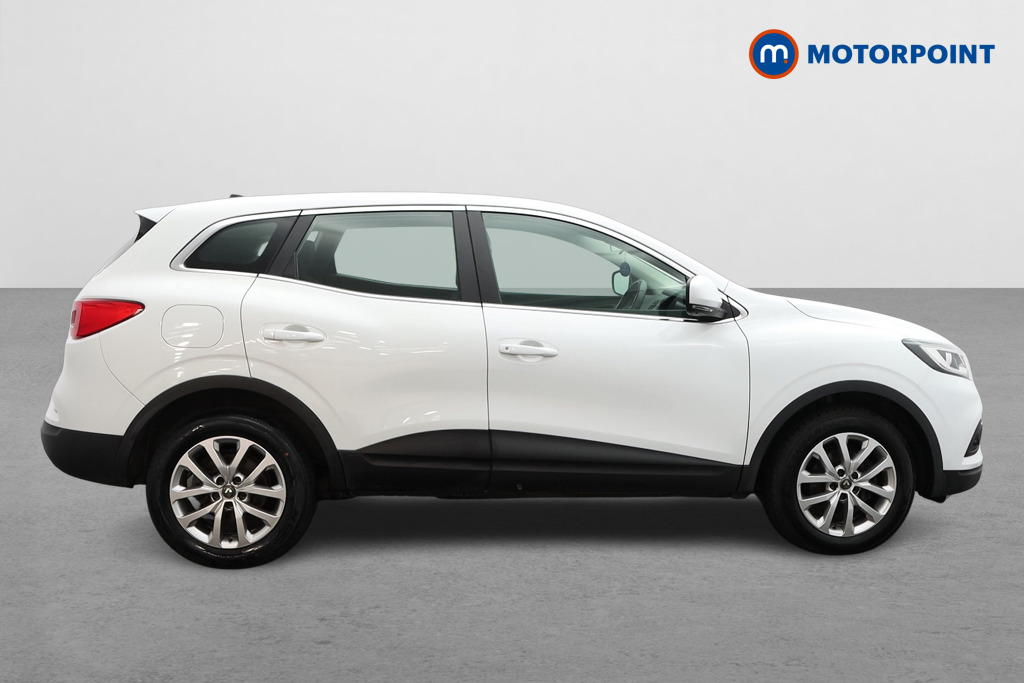 Renault Kadjar Play Manual Petrol SUV - Stock Number (1532715) - Drivers side