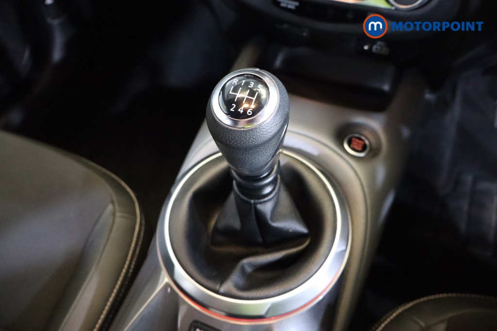 Nissan Juke Tekna Manual Petrol SUV - Stock Number (1540186) - 7th supplementary image