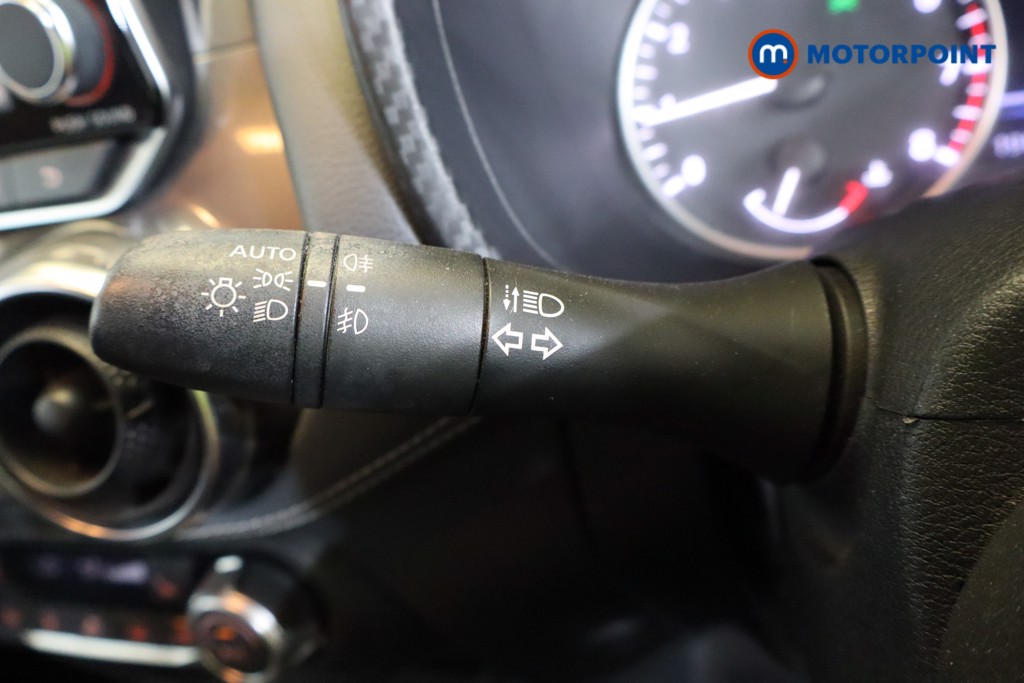 Nissan Juke Tekna Manual Petrol SUV - Stock Number (1540186) - 11th supplementary image