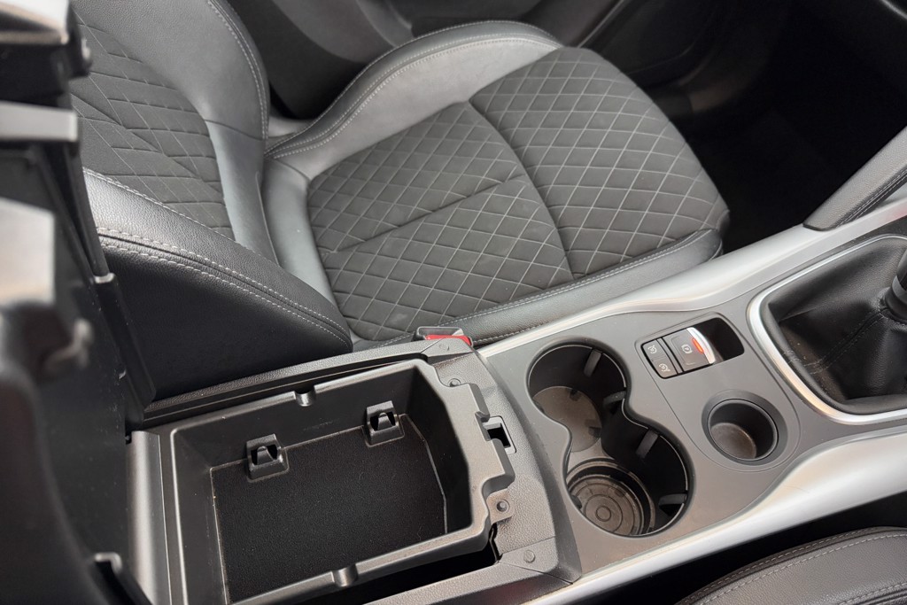 Renault Kadjar Techno Manual Petrol SUV - Stock Number (1541856) - 12th supplementary image