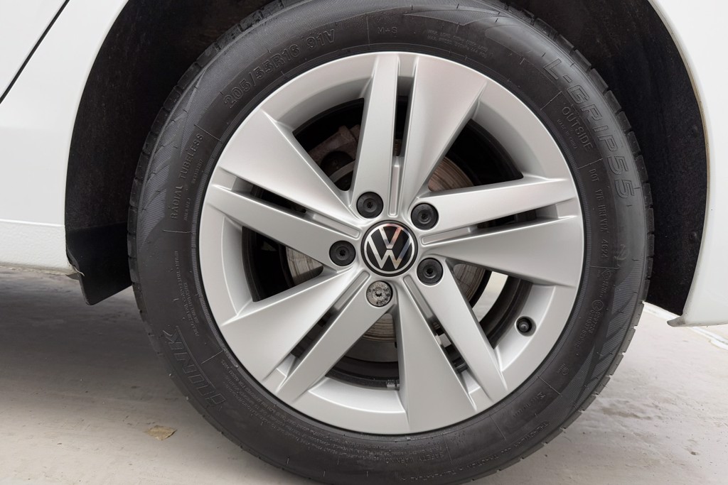 Volkswagen Golf Life Manual Petrol Hatchback - Stock Number (1541927) - 33rd supplementary image
