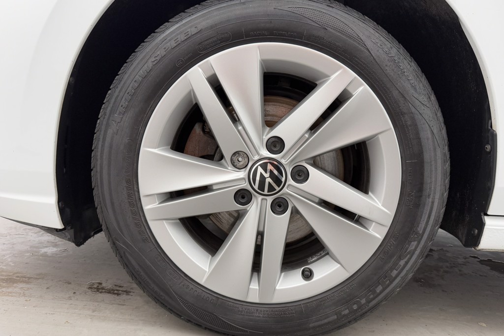 Volkswagen Golf Life Manual Petrol Hatchback - Stock Number (1541927) - 34th supplementary image