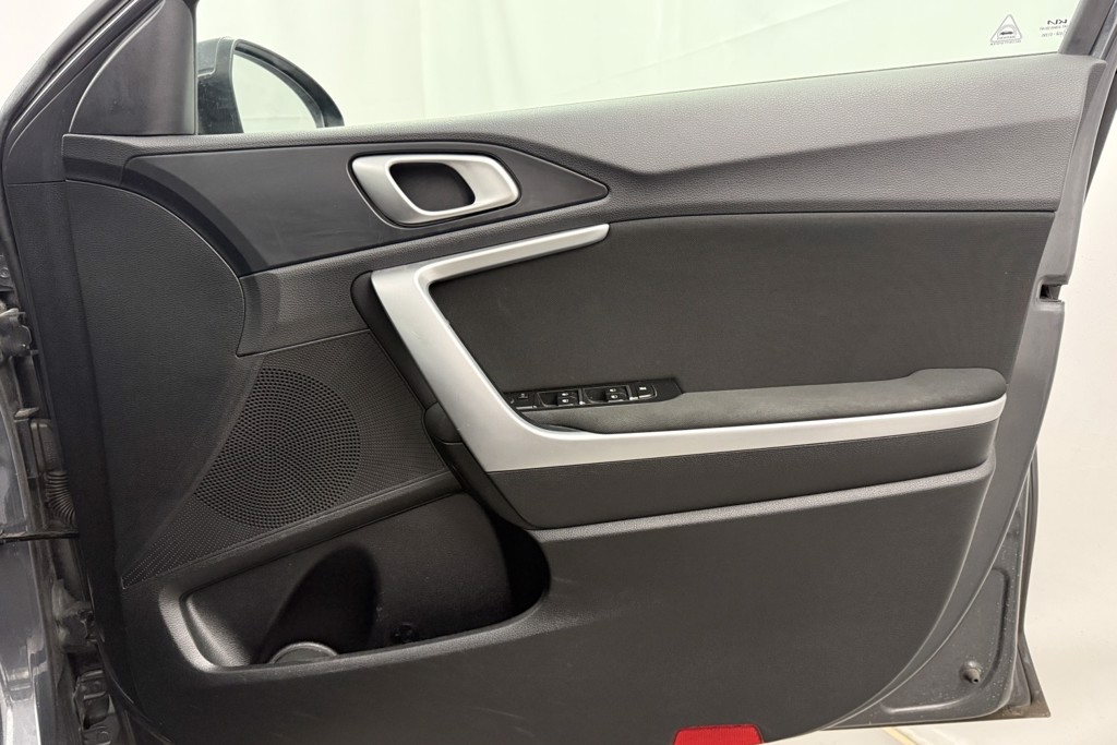 KIA Ceed 2 Manual Petrol Hatchback - Stock Number (1542428) - 14th supplementary image