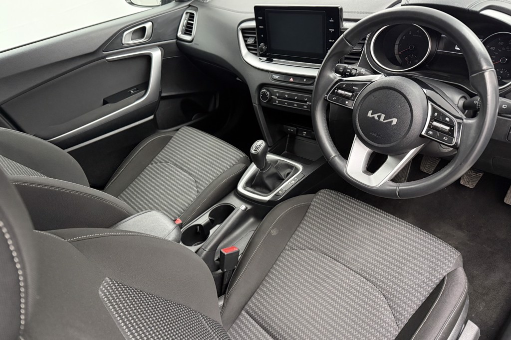 KIA Ceed 2 Manual Petrol Hatchback - Stock Number (1542428) - 1st supplementary image