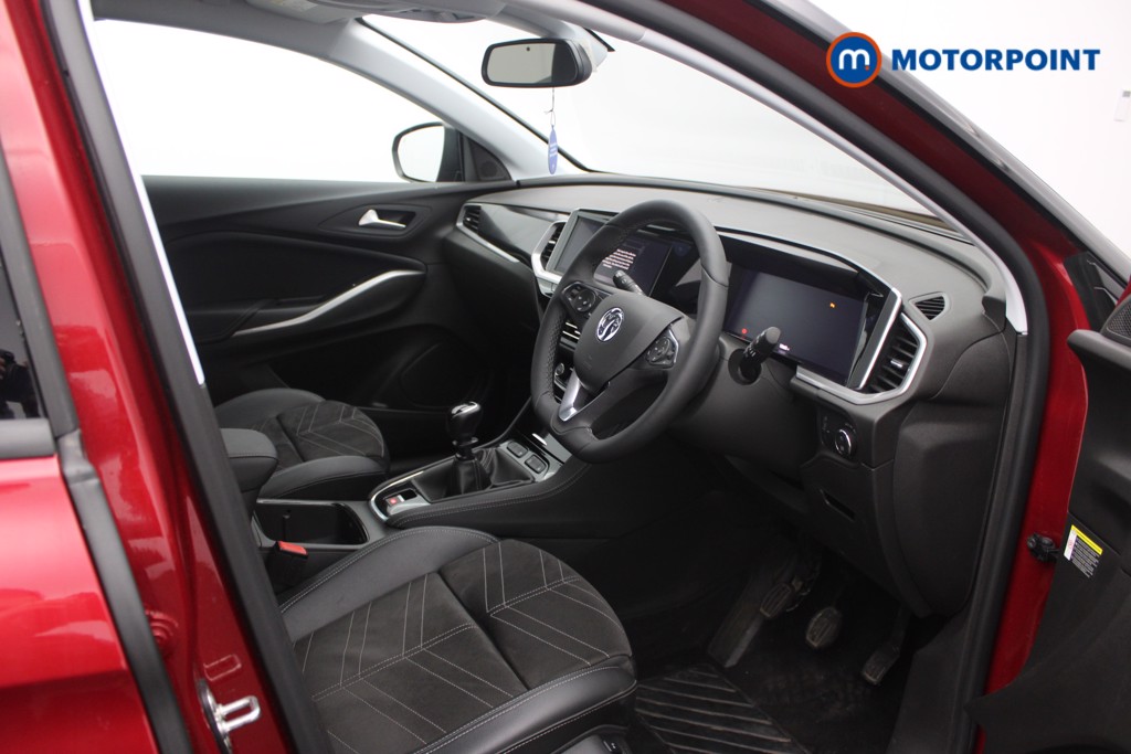 Vauxhall Grandland Ultimate Manual Petrol SUV - Stock Number (1543514) - 3rd supplementary image