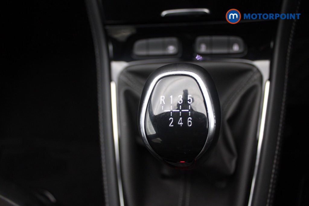 Vauxhall Grandland Ultimate Manual Petrol SUV - Stock Number (1543514) - 9th supplementary image