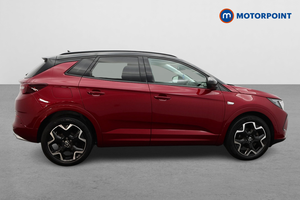 Vauxhall Grandland Ultimate Manual Petrol SUV - Stock Number (1543514) - Drivers side