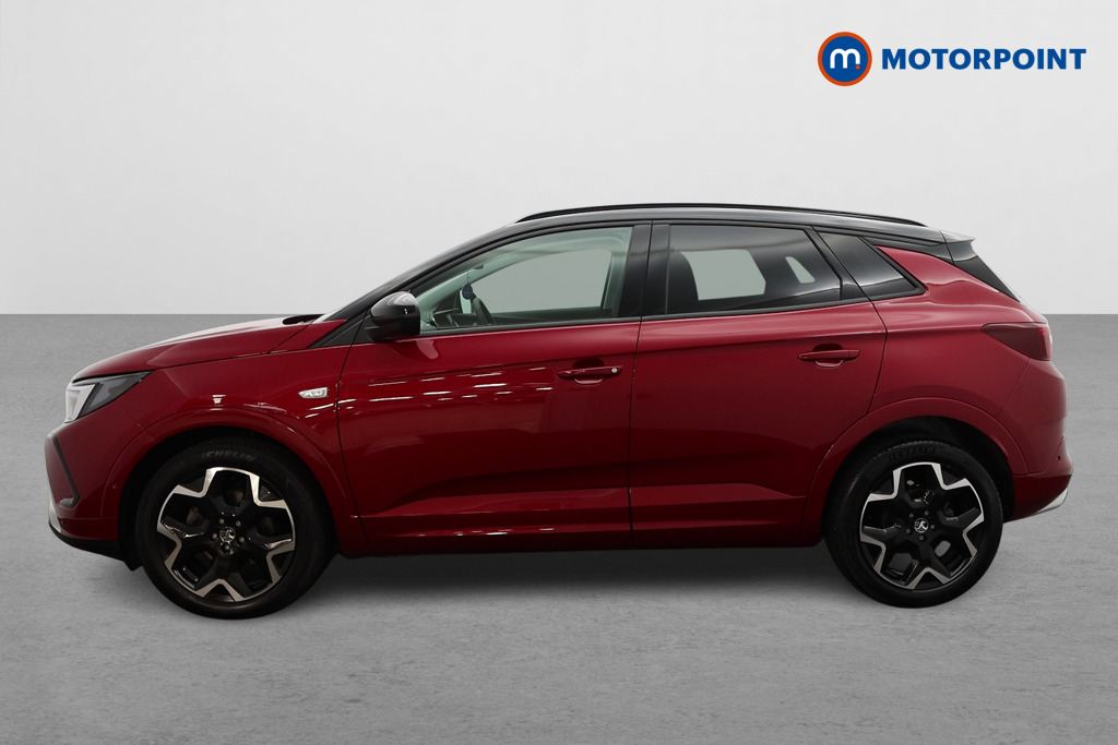 Vauxhall Grandland Ultimate Manual Petrol SUV - Stock Number (1543514) - Passenger side