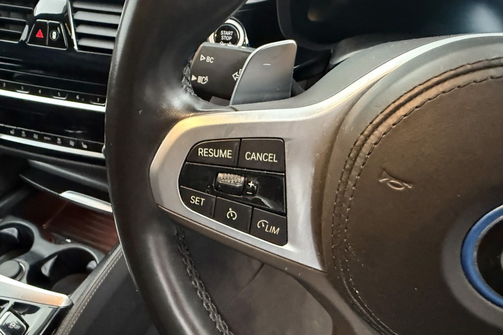 BMW 5 Series M Sport Automatic Petrol Plug-In Hybrid Estate - Stock Number (1543843) - 3rd supplementary image