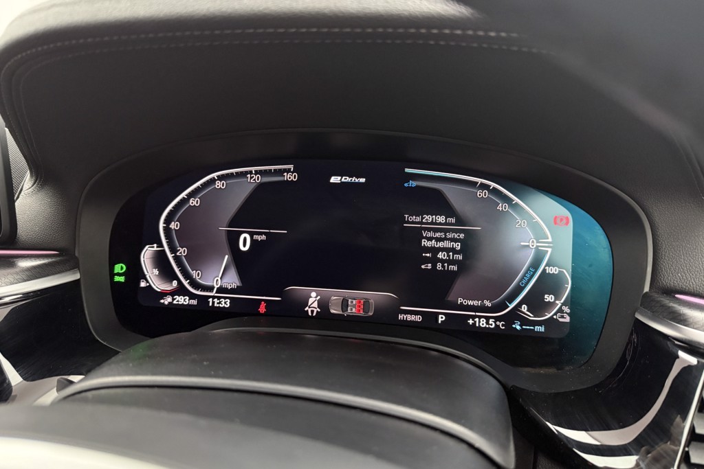 BMW 5 Series M Sport Automatic Petrol Plug-In Hybrid Estate - Stock Number (1543843) - 5th supplementary image