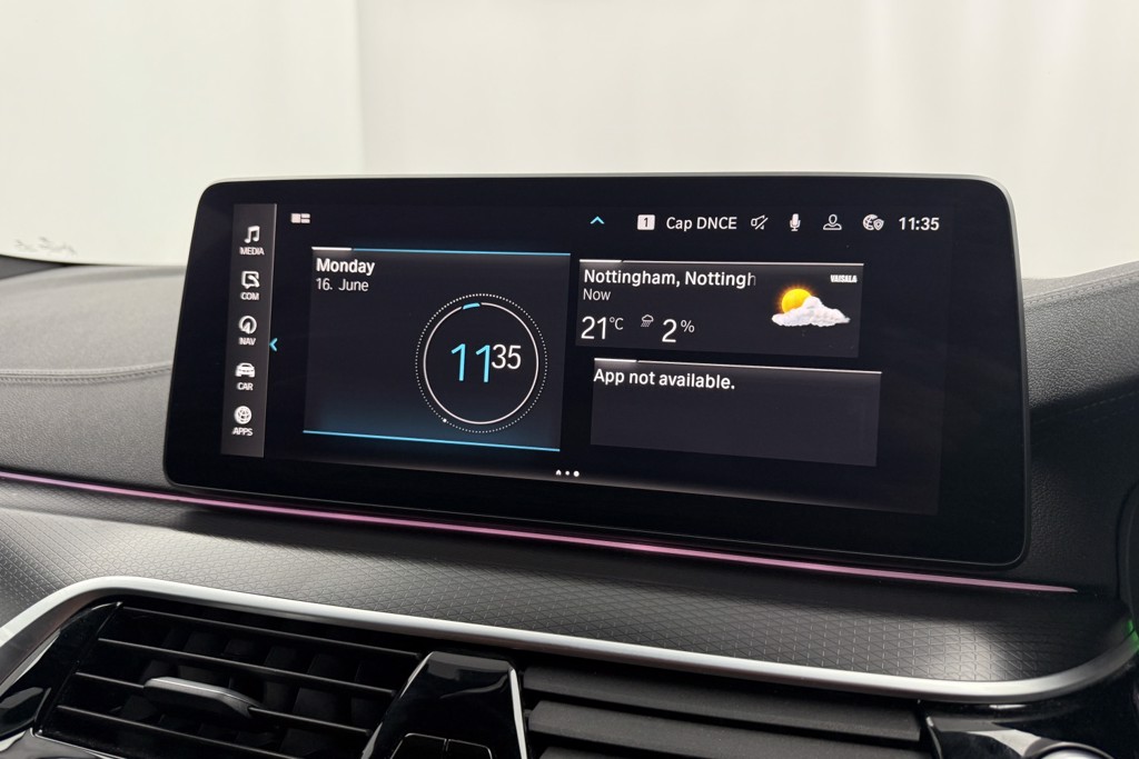 BMW 5 Series M Sport Automatic Petrol Plug-In Hybrid Estate - Stock Number (1543843) - 8th supplementary image