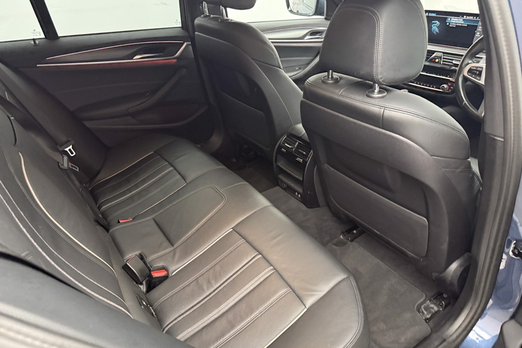 BMW 5 Series M Sport Automatic Petrol Plug-In Hybrid Estate - Stock Number (1543843) - 24th supplementary image