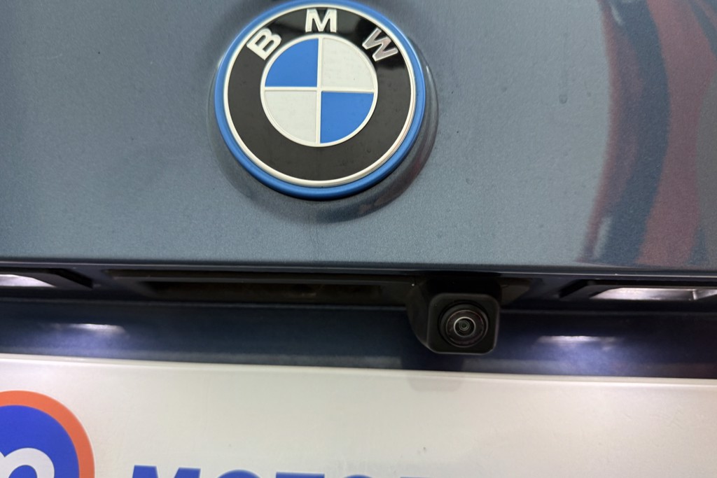 BMW 5 Series M Sport Automatic Petrol Plug-In Hybrid Estate - Stock Number (1543843) - 32nd supplementary image