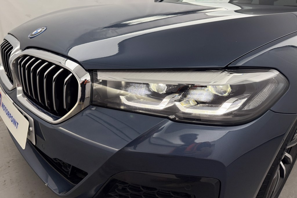 BMW 5 Series M Sport Automatic Petrol Plug-In Hybrid Estate - Stock Number (1543843) - 34th supplementary image