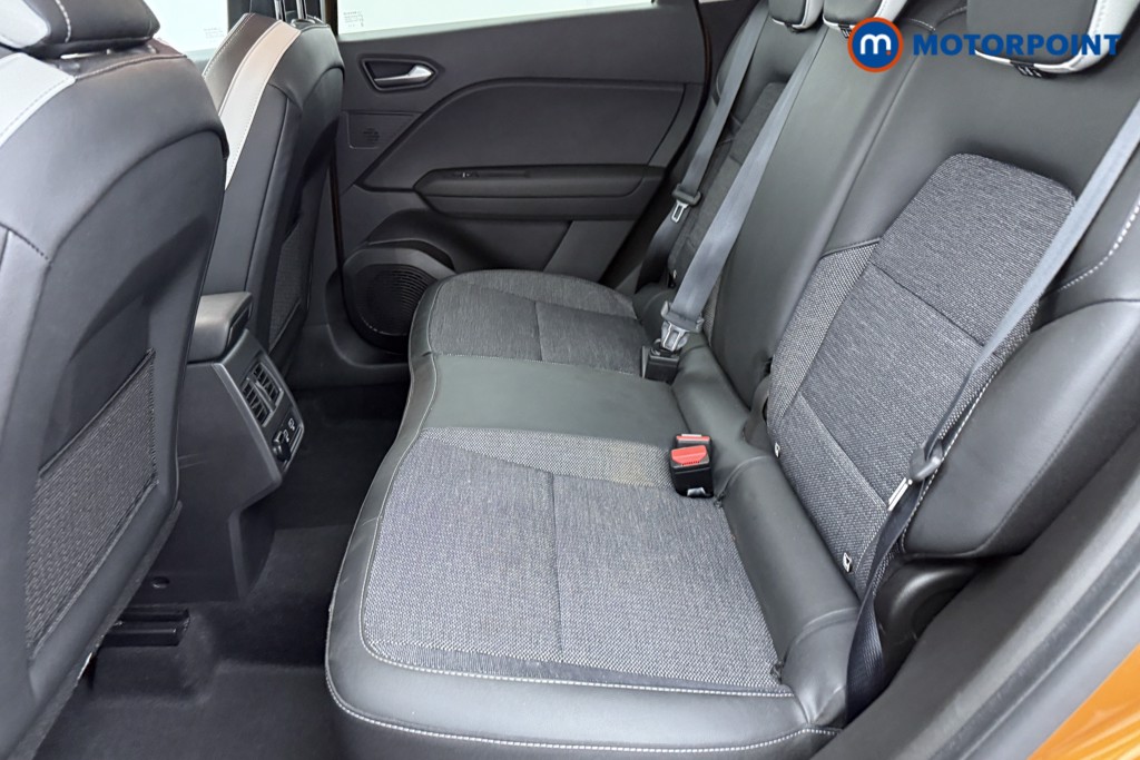 Renault Captur S Edition Automatic Petrol Plug-In Hybrid SUV - Stock Number (1543943) - 23rd supplementary image