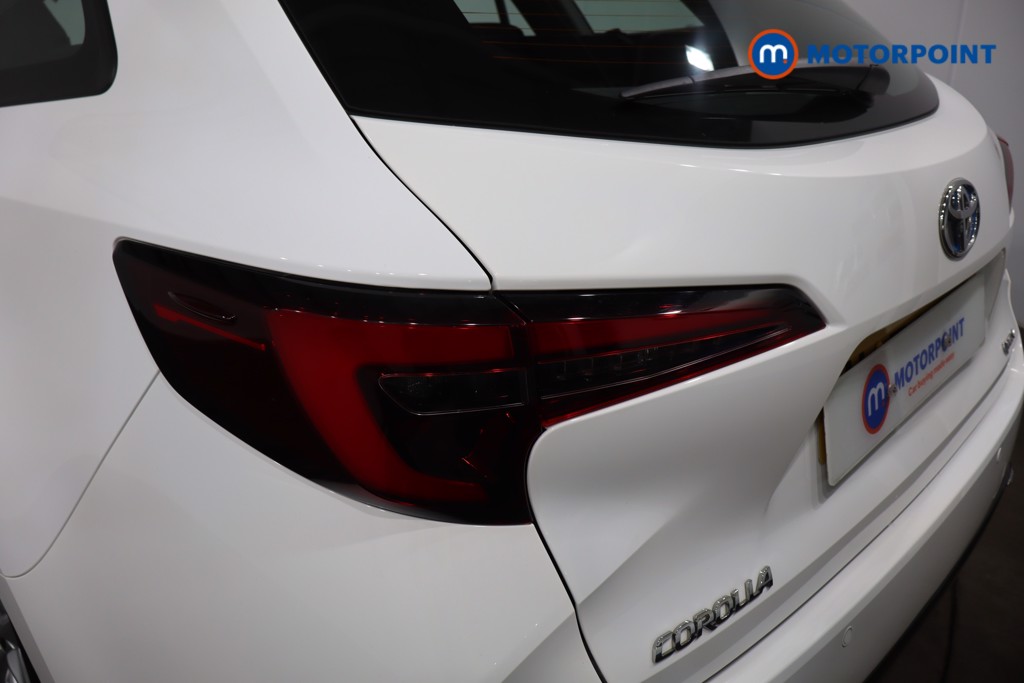 Toyota Corolla Icon Automatic Petrol-Electric Hybrid Estate - Stock Number (1546200) - 26th supplementary image