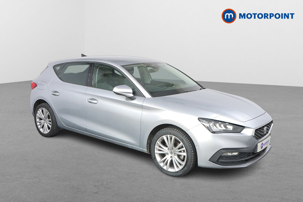 Seat Leon Se Dynamic Manual Petrol Hatchback - Stock Number (1546613) - Drivers side front corner