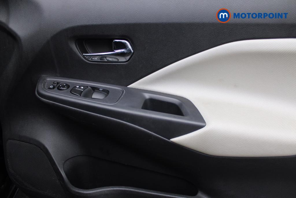 Nissan Micra N-Connecta Manual Petrol Hatchback - Stock Number (1546737) - 17th supplementary image