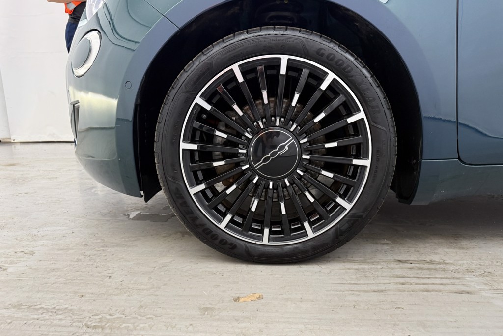 Fiat 500 La Prima Automatic Electric Hatchback - Stock Number (1546961) - 31st supplementary image